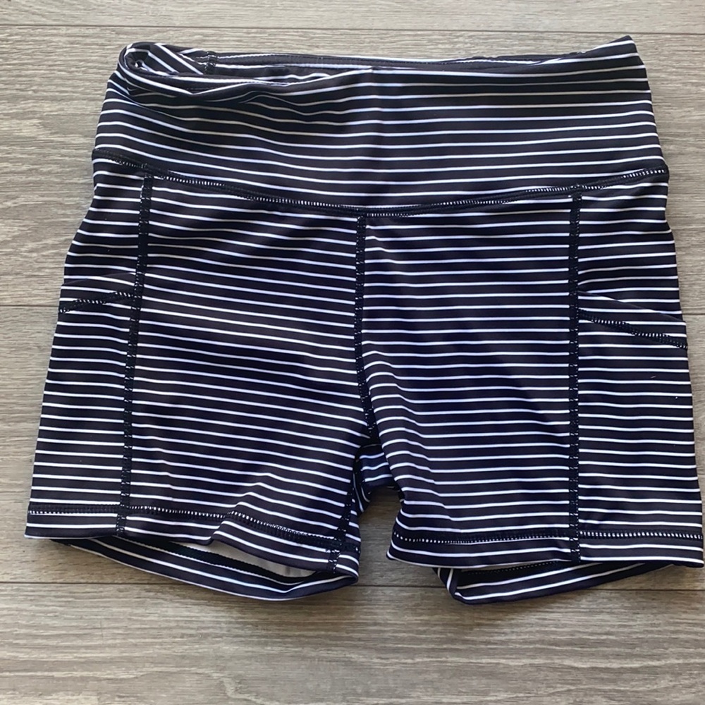 Senita Althetics high waisted shorts